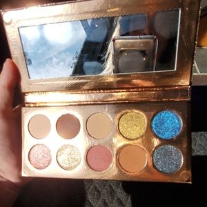 Friendcation Palette Dose of Colors